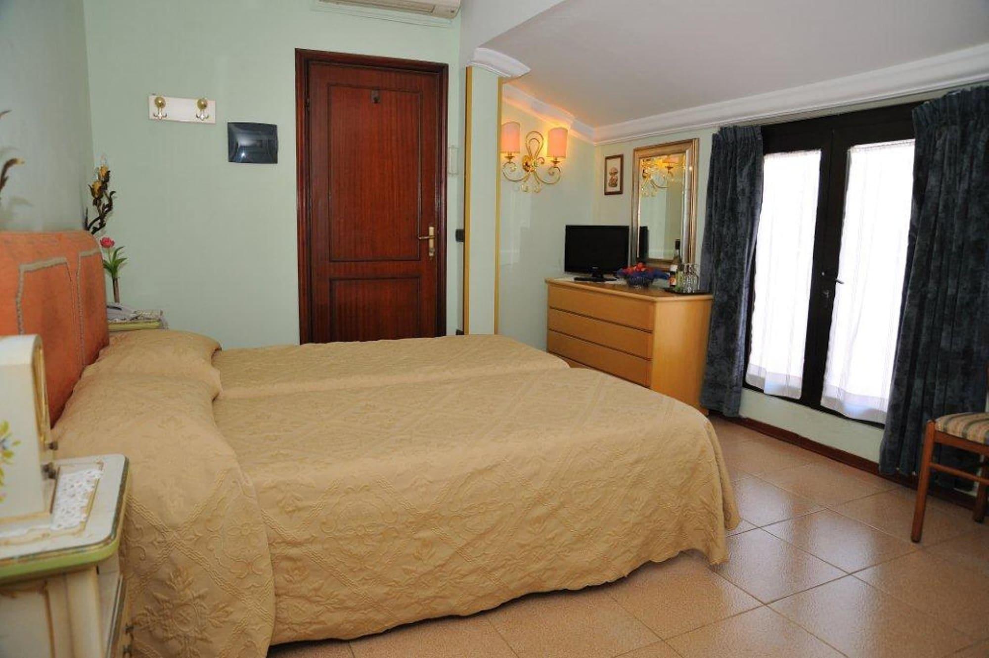 Hotel Savona Montecatini Terme Exteriör bild