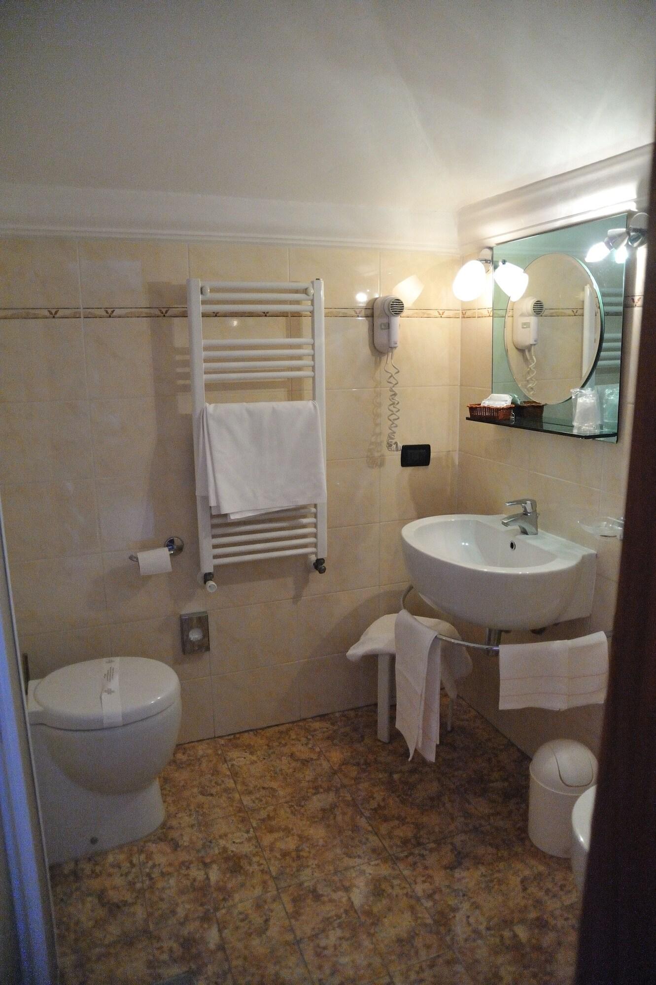 Hotel Savona Montecatini Terme Exteriör bild