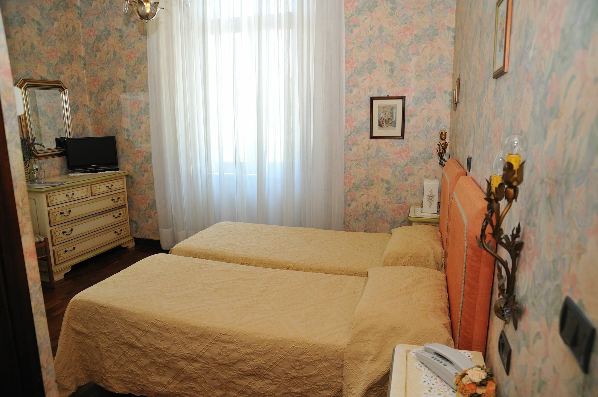Hotel Savona Montecatini Terme Exteriör bild